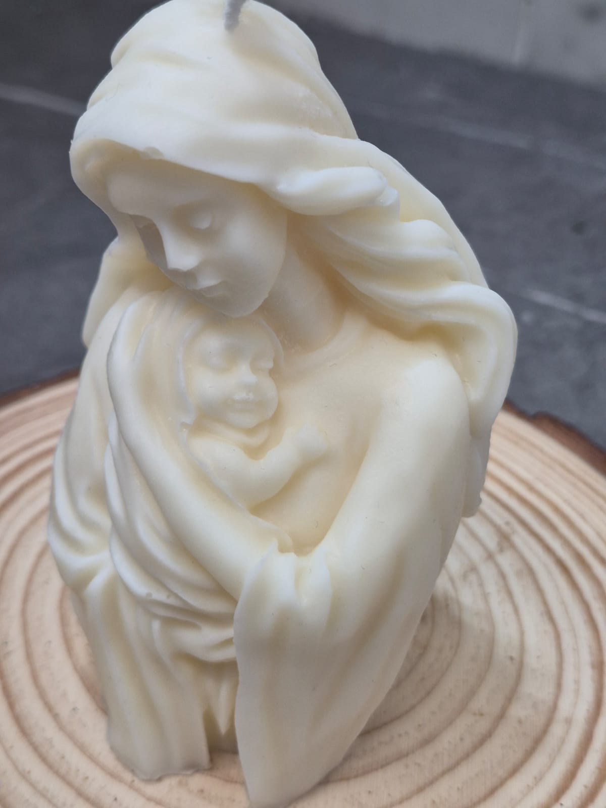 Vela Virgen María con Niño